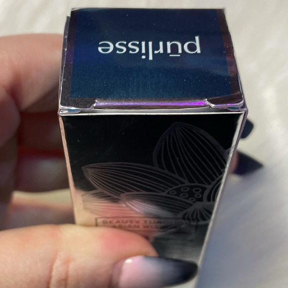 Purlisse Moisturizer/ Primer - Picture 8 of 8